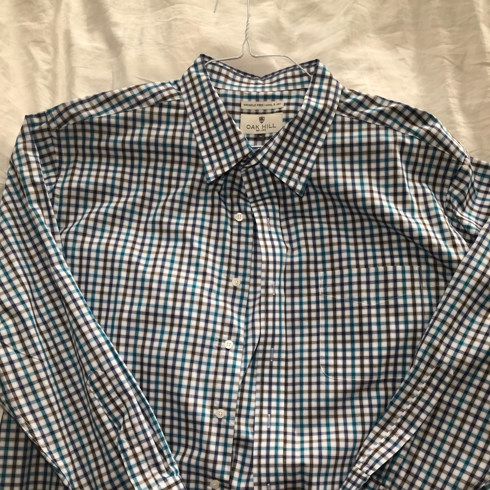 Oak Hill Men’s Long Sleeve Dress Shirt